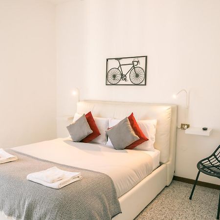 Como Bike & Family Apartment Экстерьер фото