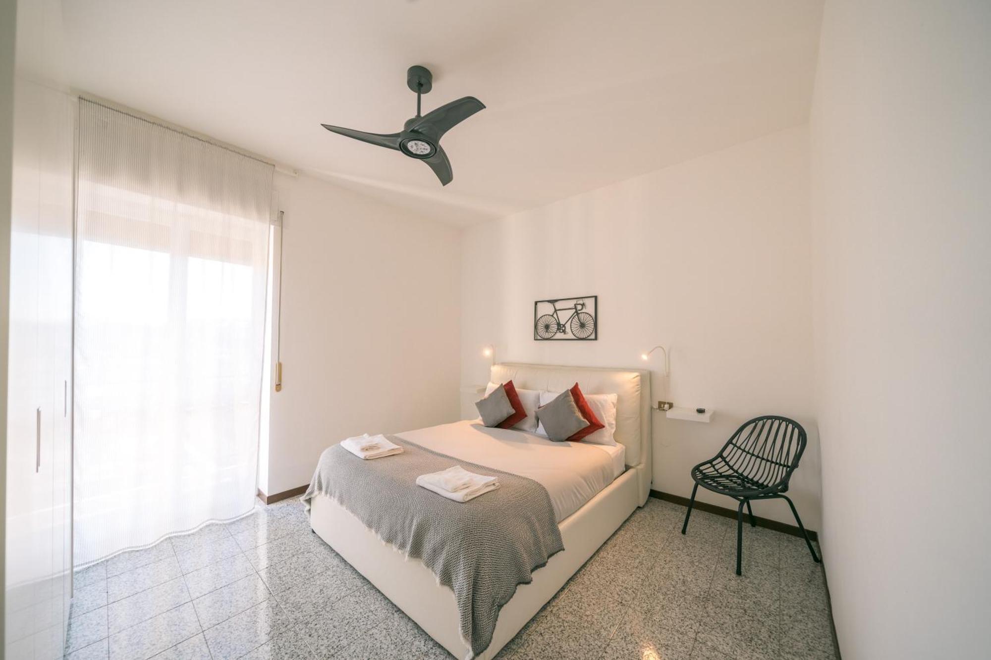 Como Bike & Family Apartment Экстерьер фото
